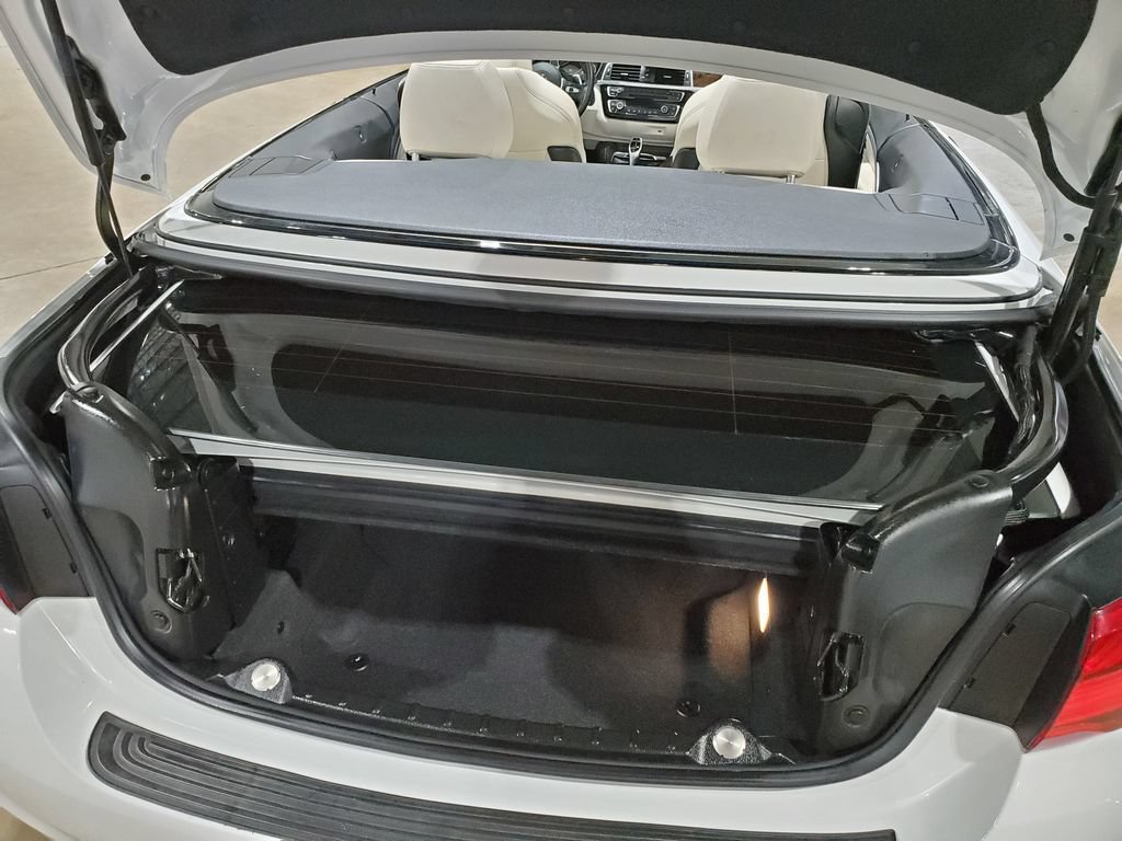 Used 2019 BMW 440i Convertible RWD image 38