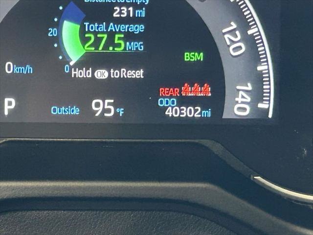 Certified 2023 Toyota RAV4 XLE FWD image 28
