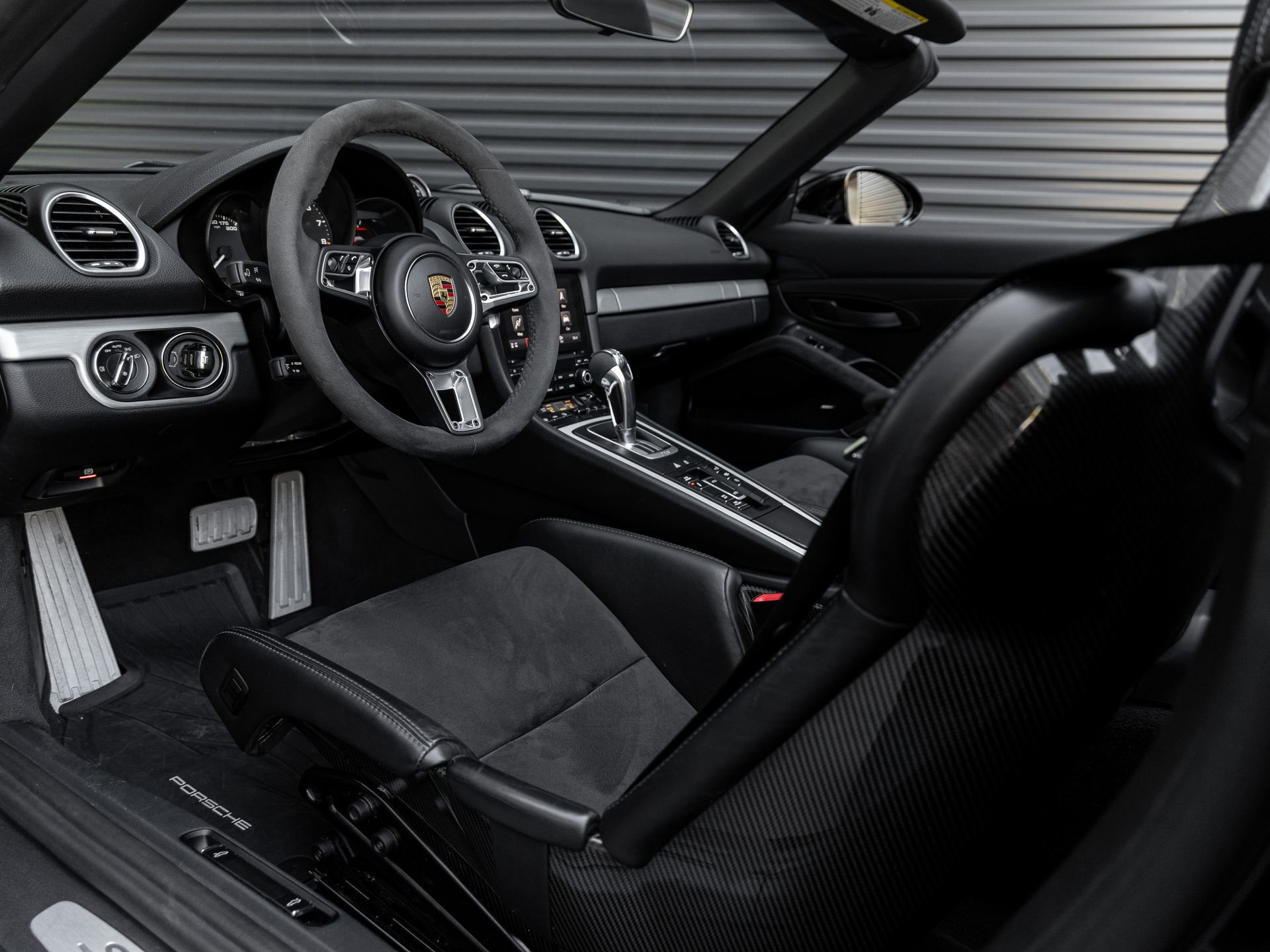 Certified 2022 Porsche 718 Boxster Spyder RWD image 4