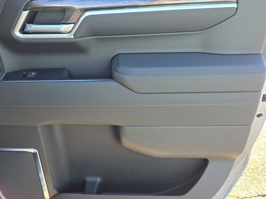 New 2026 Chevrolet Silverado 1500 LTZ w/ LTZ Premium Package image 10