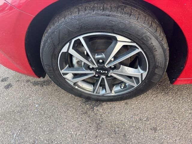 Used 2024 Kia Forte LXS image 43