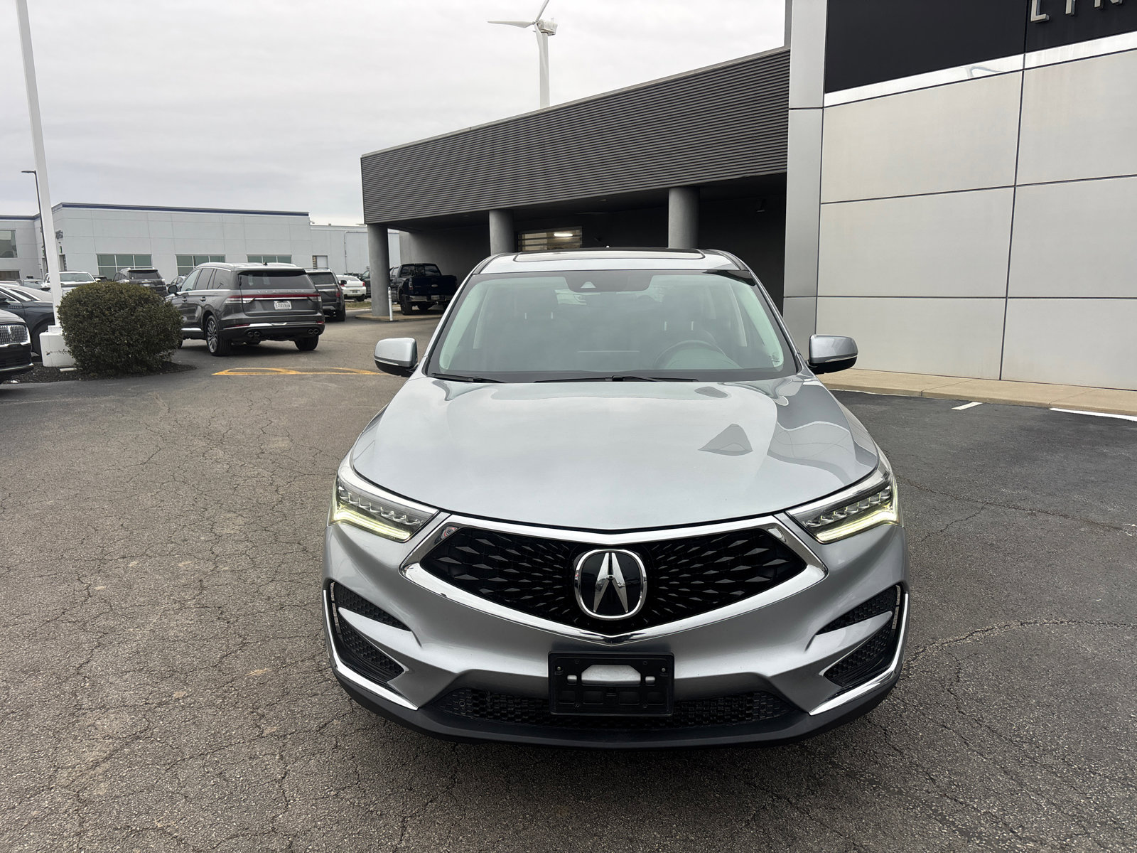 Used 2020 Acura RDX AWD w/ Technology Package image 2