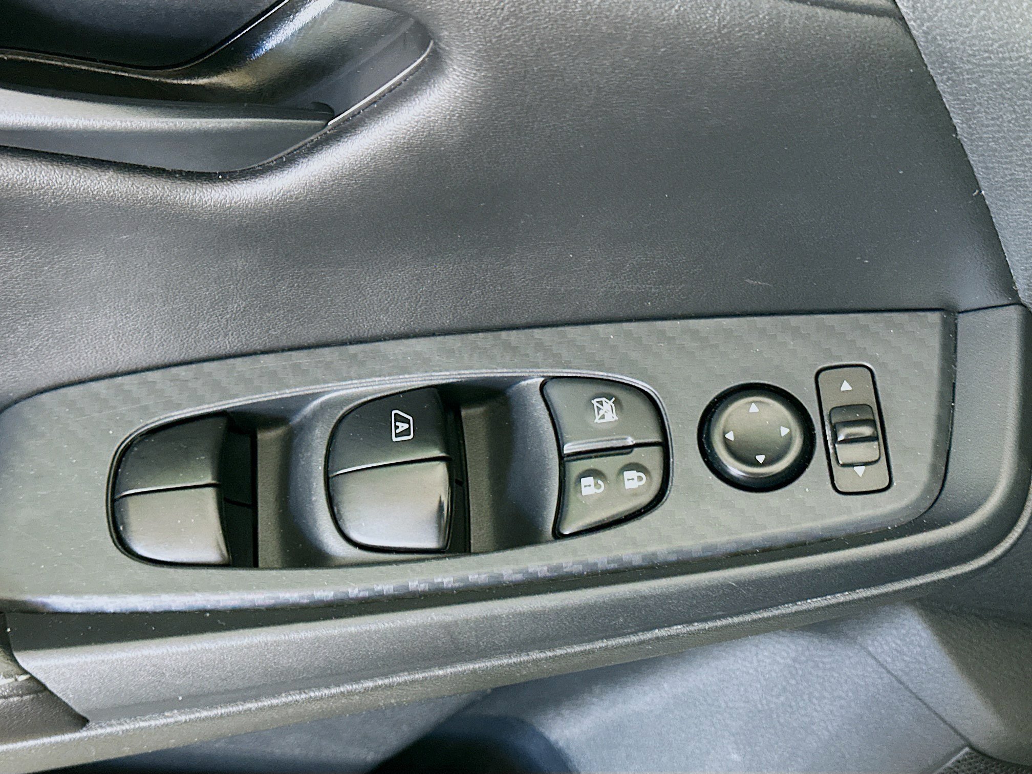Used 2024 Nissan Sentra S FWD image 15