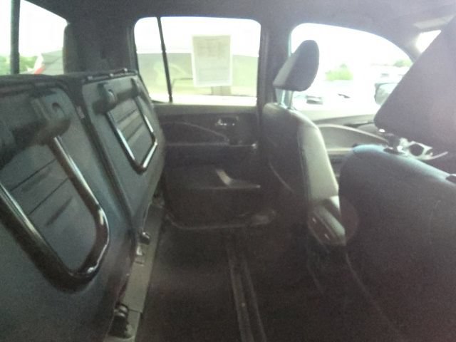 Used 2025 Honda Ridgeline Black Edition image 12