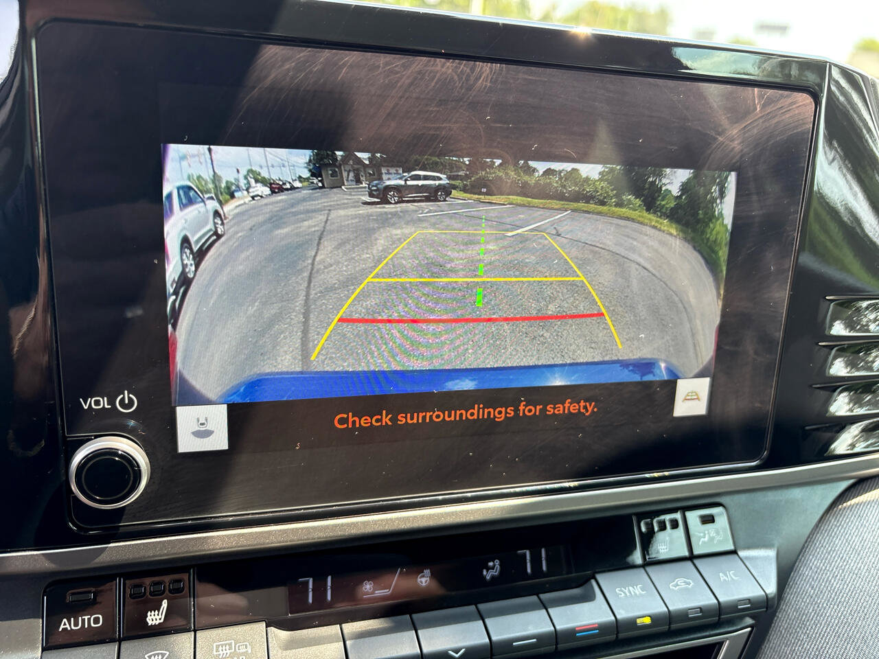 Used 2025 Toyota Camry LE image 22