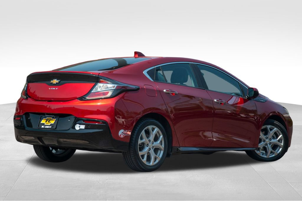 Used 2018 Chevrolet Volt Premier w/ Driver Confidence Package FWD image 8