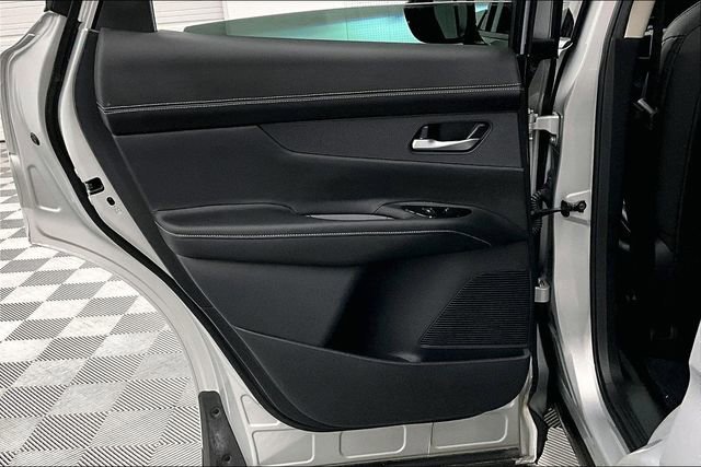 Used 2025 Nissan Murano SL image 23