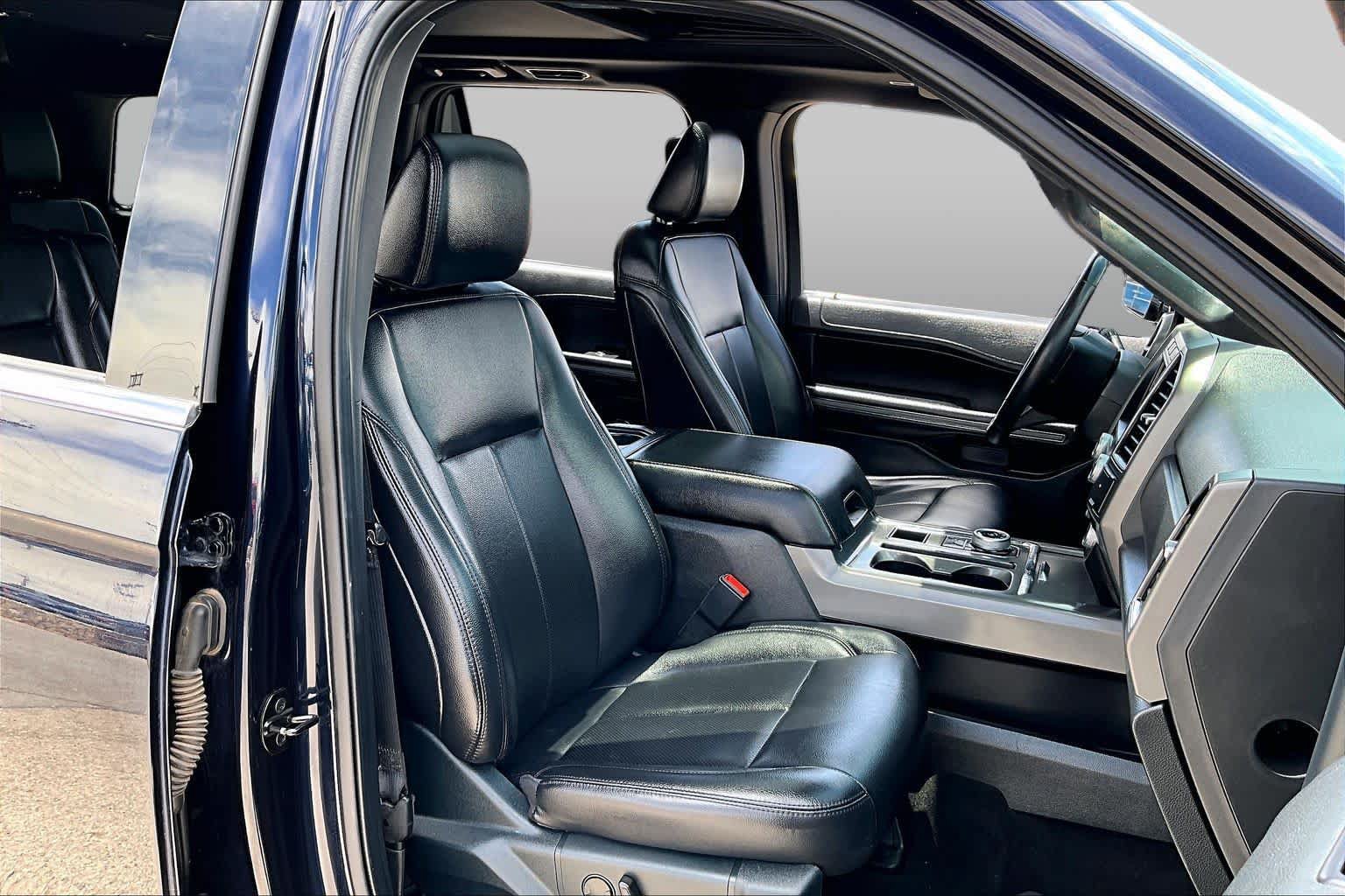 Used 2021 Ford Expedition XLT RWD image 9