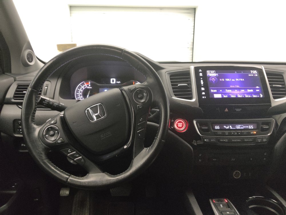 Used 2016 Honda Pilot Elite image 22