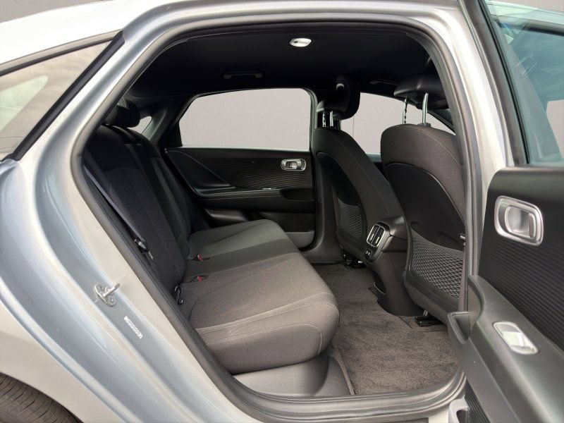 Used 2024 Hyundai Ioniq 6 SE AWD image 12