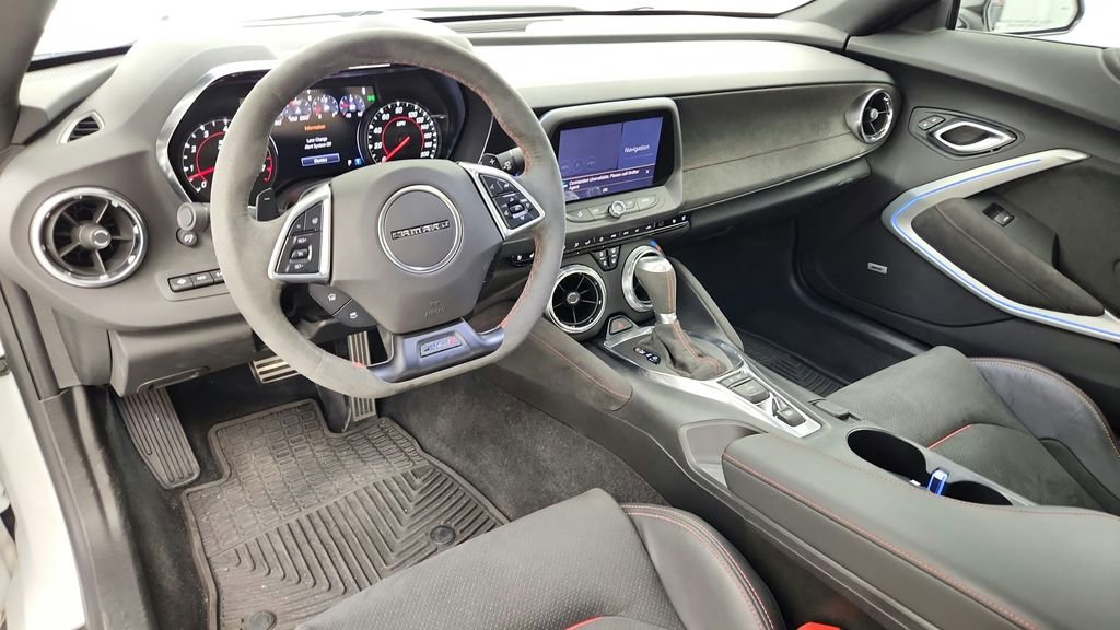 Used 2021 Chevrolet Camaro ZL1 image 29