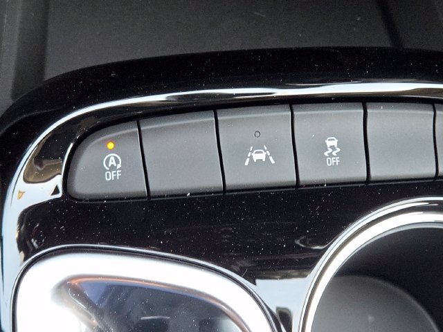 New 2026 Buick Encore GX Preferred w/ Comfort Package FWD image 8