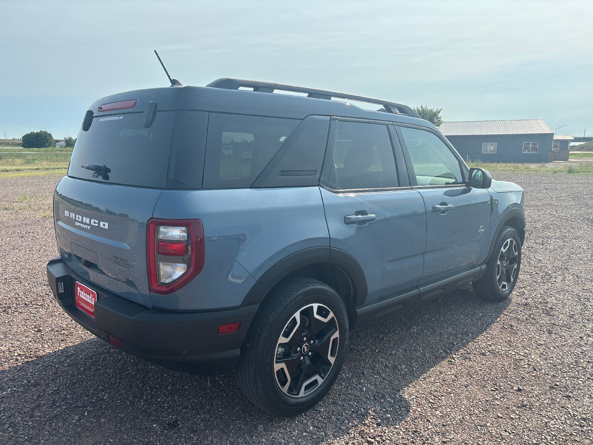 Used 2024 Ford Bronco Sport Outer Banks w/ Tech Package image 11