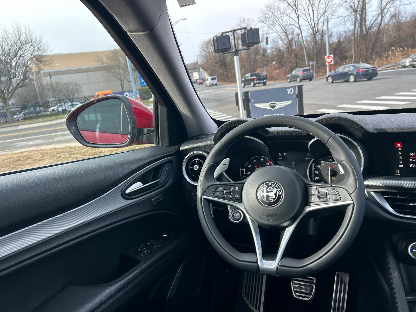 Used 2018 Alfa Romeo Stelvio Sport w/ Quick Order Package 22J Sport image 24