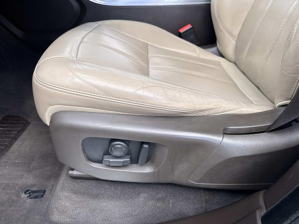 Used 2019 Land Rover Range Rover Sport HSE AWD/4WD image 19