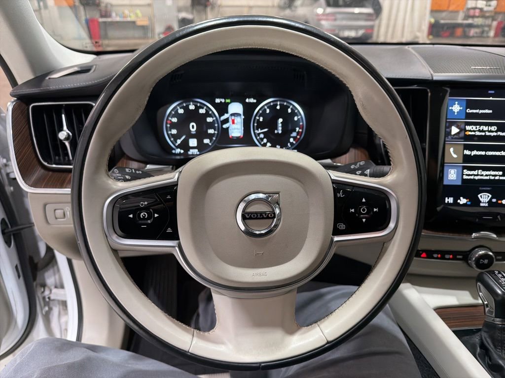 Used 2019 Volvo XC60 T6 Inscription w/ Protection Package Premier image 16