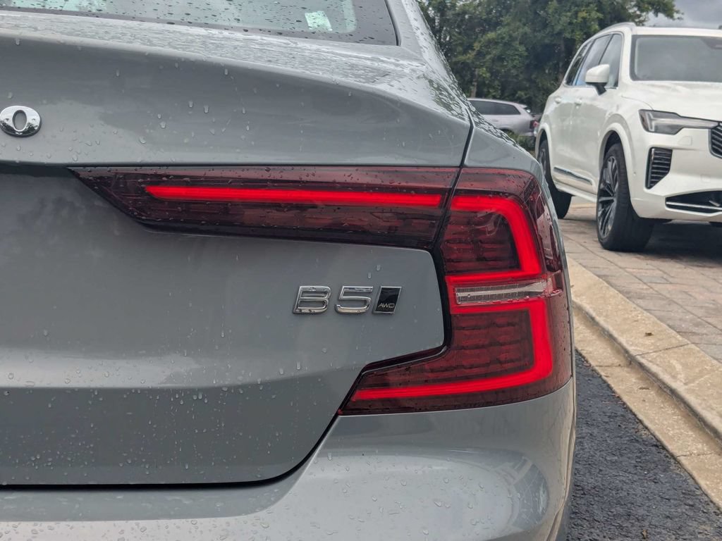 Certified 2024 Volvo S60 B5 Core AWD/4WD image 14