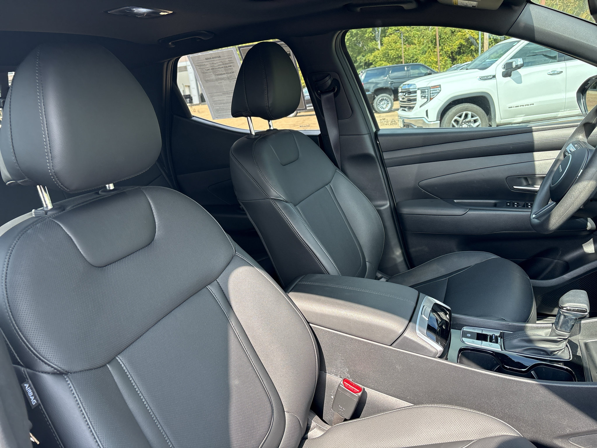 Certified 2026 Hyundai Santa Cruz SEL FWD image 13