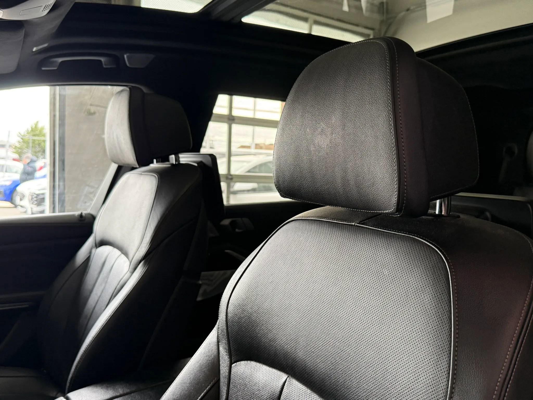 Used 2019 BMW X7 xDrive50i w/ Dynamic Handling Package image 10