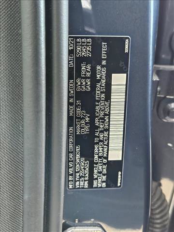 Used 2022 Volvo XC60 B5 Momentum w/ Advanced Package FWD image 19