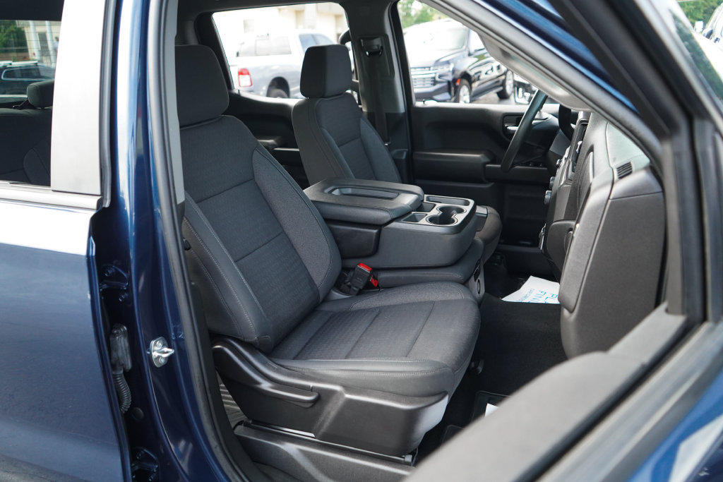 Used 2022 Chevrolet Silverado 1500 Custom AWD/4WD image 12