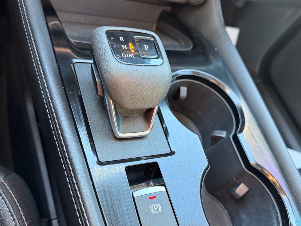 Used 2023 Nissan Rogue SL w/ SL Premium Package image 24