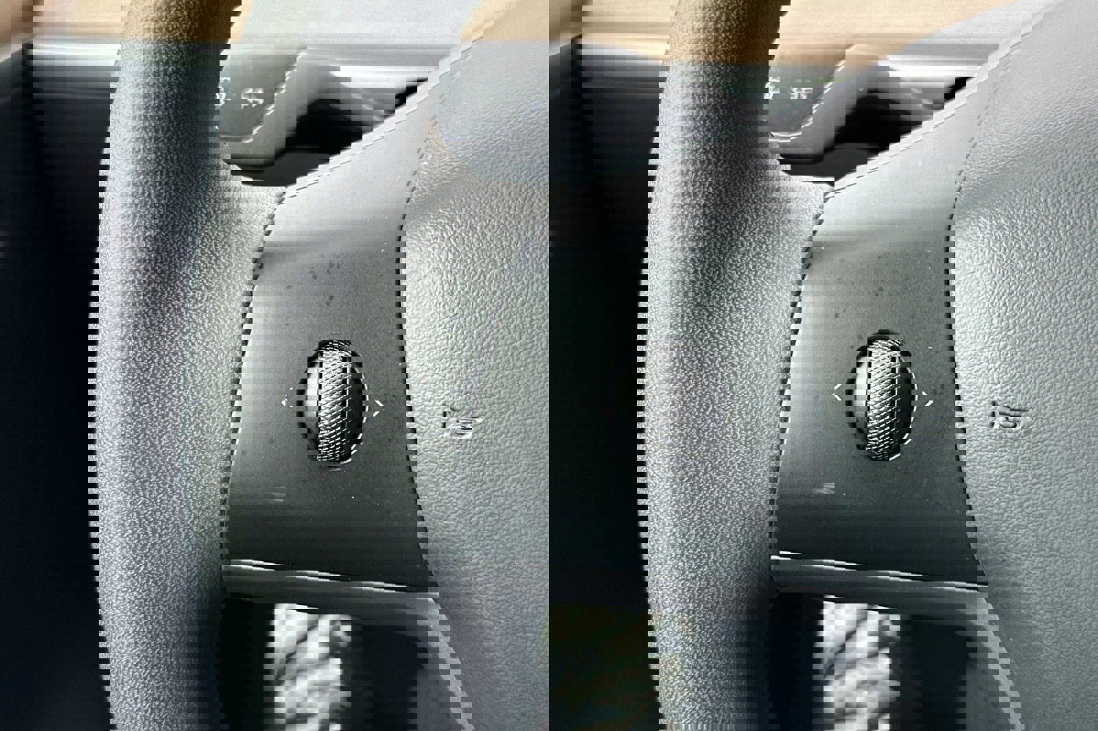 Used 2023 Tesla Model Y Long Range image 27