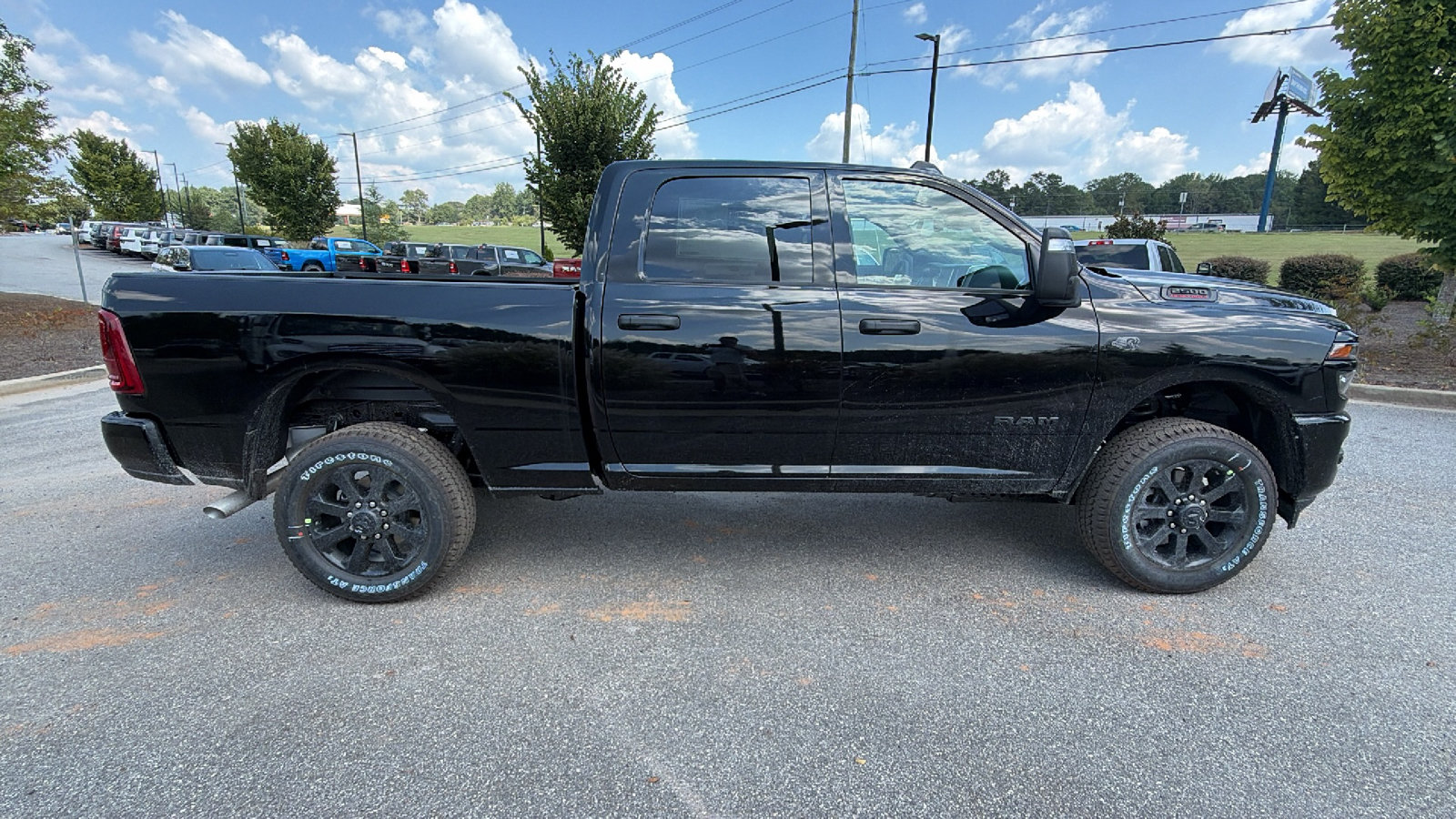 New 2027 RAM 2500 Big Horn AWD/4WD image 7