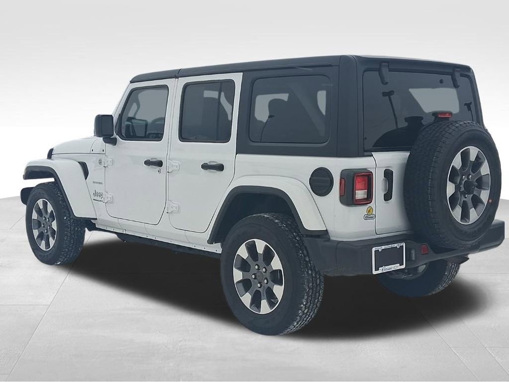 Used 2023 Jeep Wrangler Sahara w/ Cold Weather Group image 10