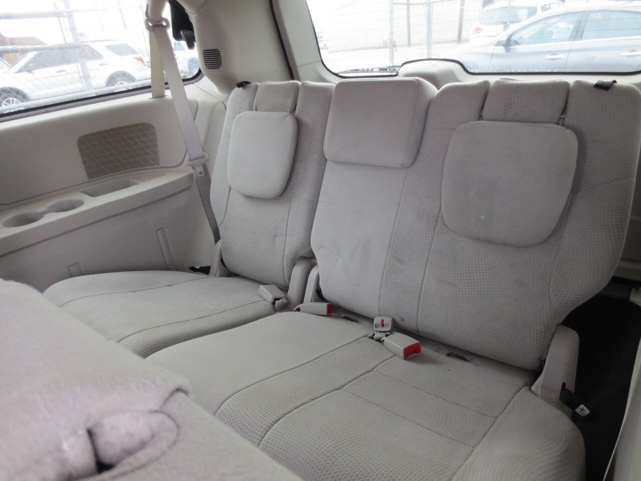 Used 2012 Dodge Grand Caravan SE FWD image 9