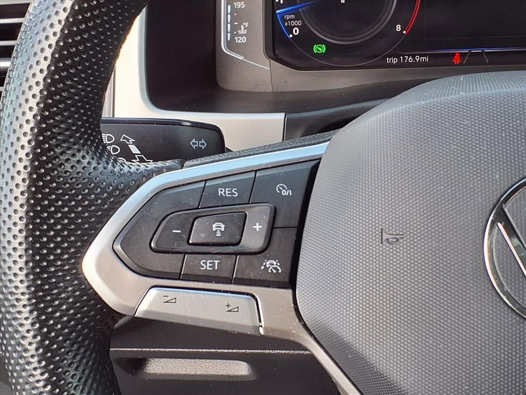 Used 2023 Volkswagen Atlas Cross Sport SEL Premium R-Line image 36