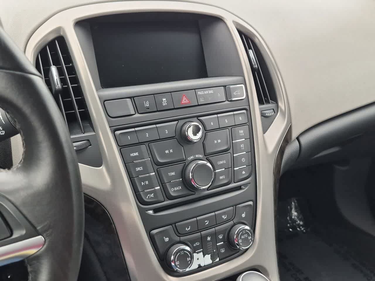 Used 2014 Buick Verano Convenience FWD image 27