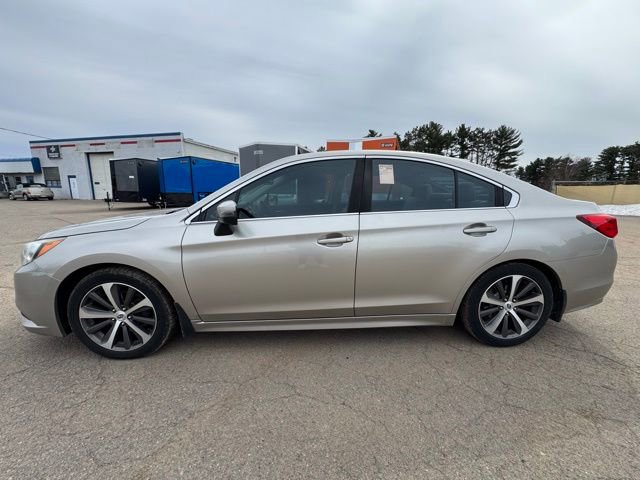 Used 2017 Subaru Legacy 2.5i Limited image 4