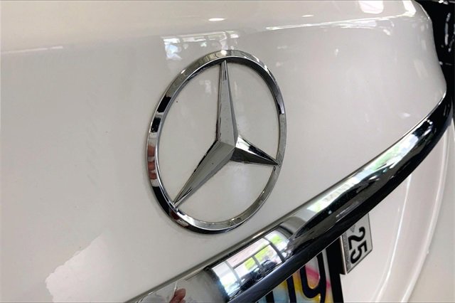 Used 2021 Mercedes-Benz C 300 Sedan image 31