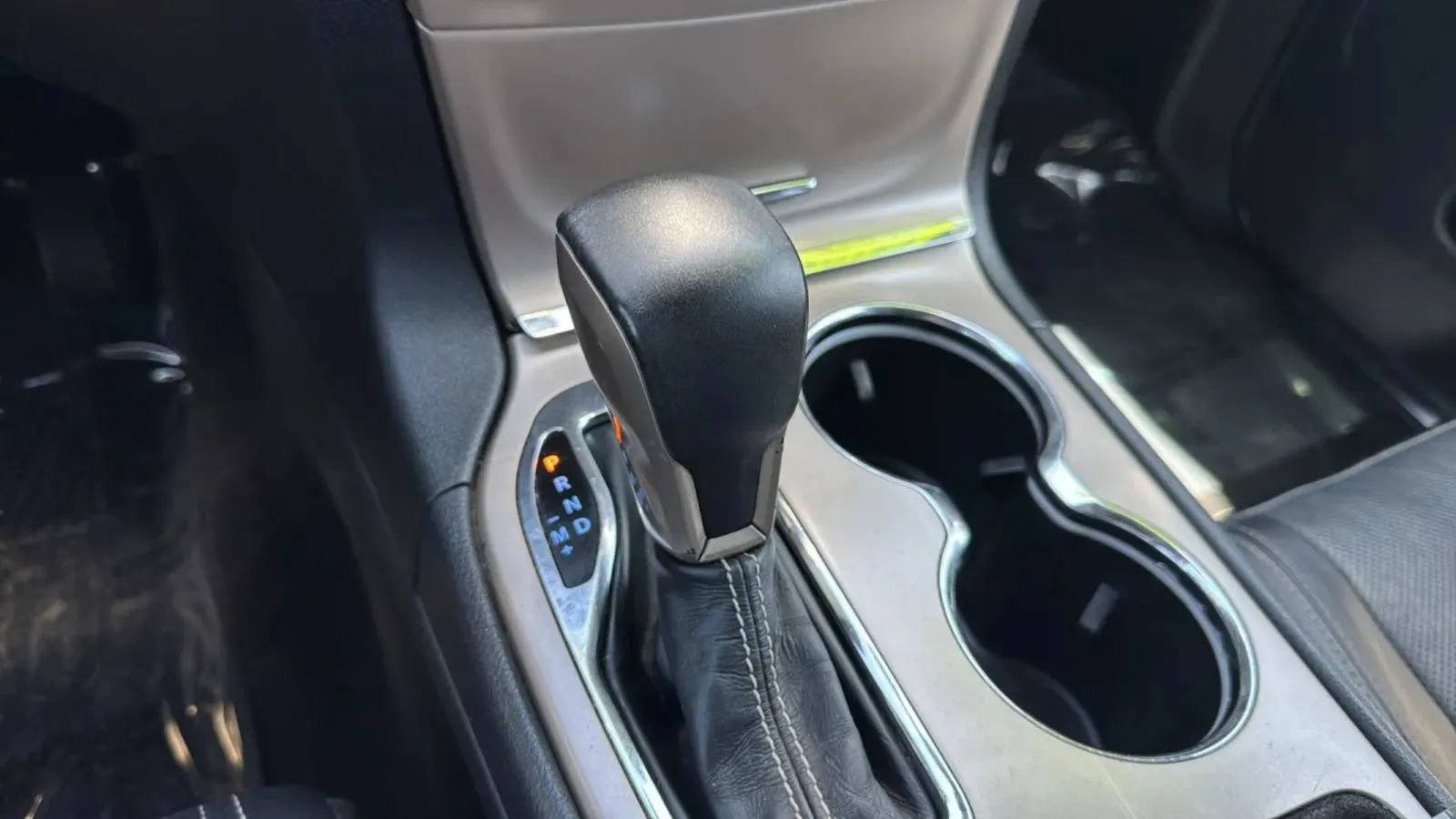 Used 2017 Jeep Grand Cherokee Limited w/ Luxury Group II RWD image 26