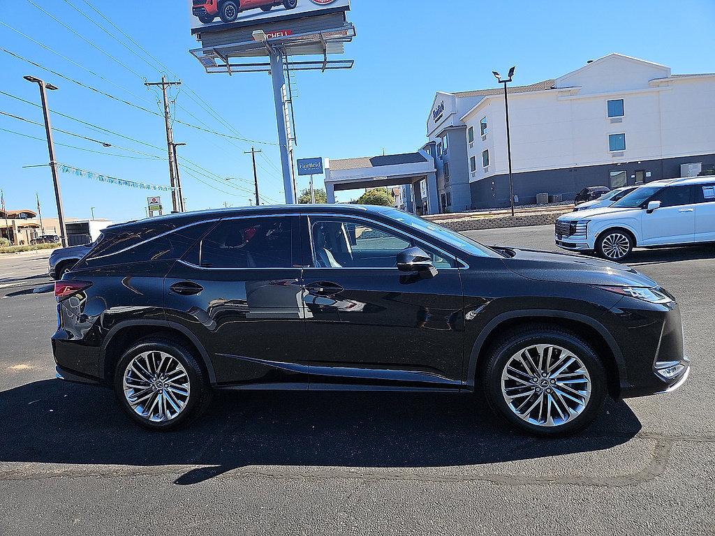 Used 2022 Lexus RX 350L Luxury w/ Accessory Package (Z1) FWD image 5