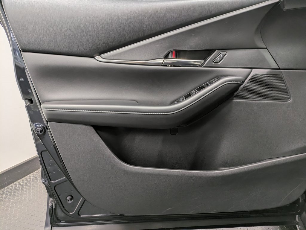 Used 2023 MAZDA CX-30 AWD 2.5 S w/ Preferred Package image 8