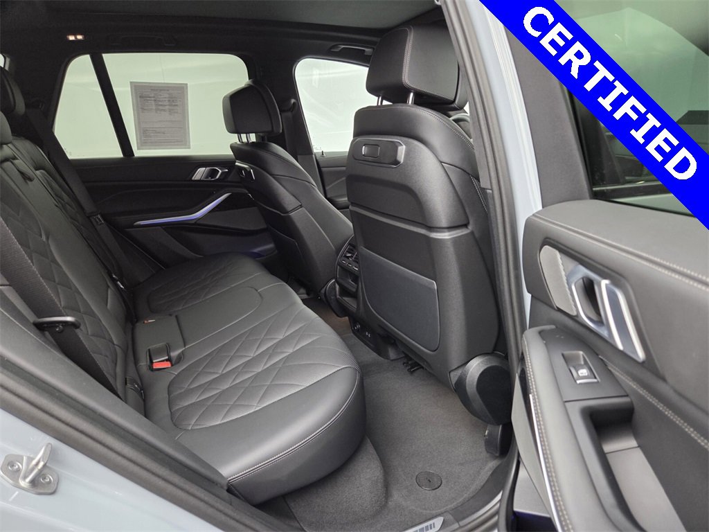 Used 2024 BMW X5 xDrive40i w/ M Sport Package image 18