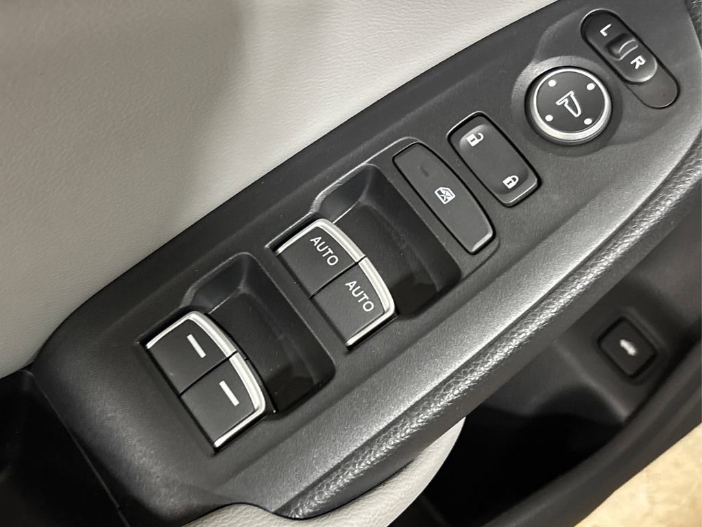 Used 2018 Honda Accord Hybrid image 34