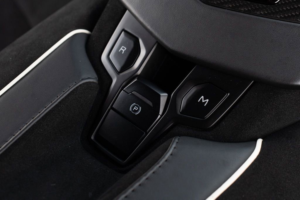 Used 2021 Lamborghini Aventador SVJ image 39