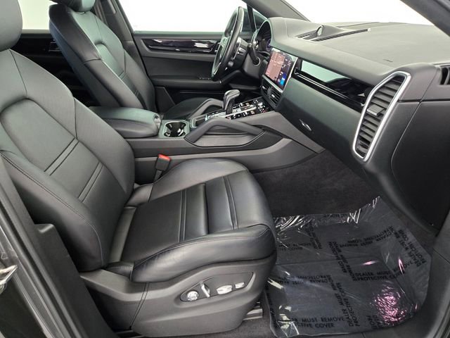 Used 2021 Porsche Cayenne S AWD/4WD image 3