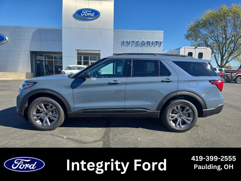 New 2026 Ford Explorer Active image 1
