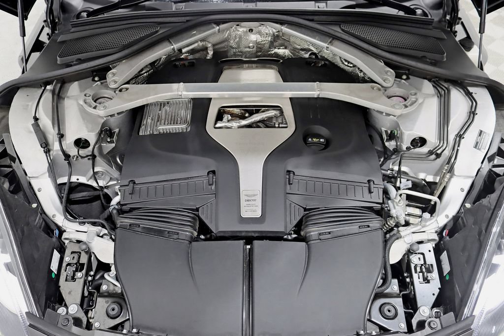 Used 2025 Aston Martin DBX 707 AWD/4WD image 53