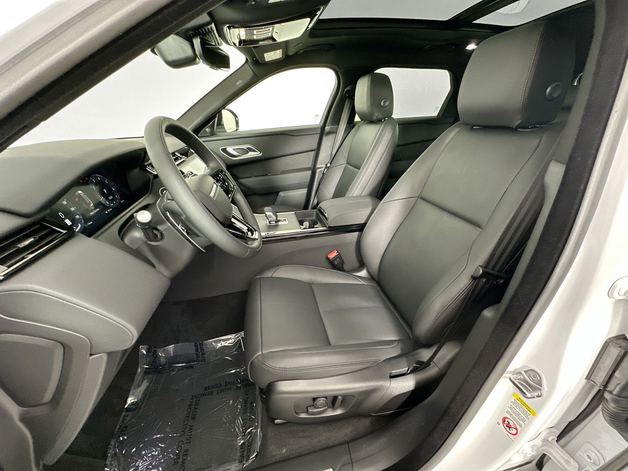 Used 2026 Land Rover Range Rover Velar S image 19