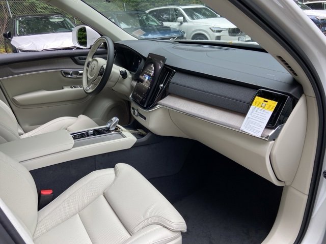 New 2026 Volvo XC90 B6 Ultra image 19