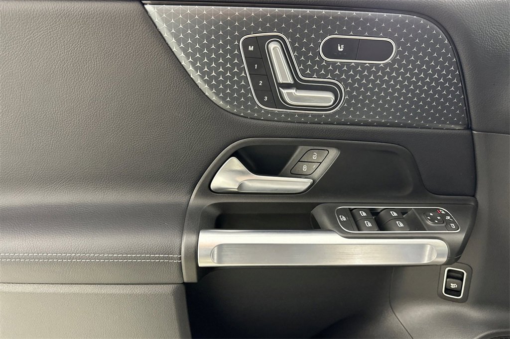 Certified 2026 Mercedes-Benz GLB 250 image 11