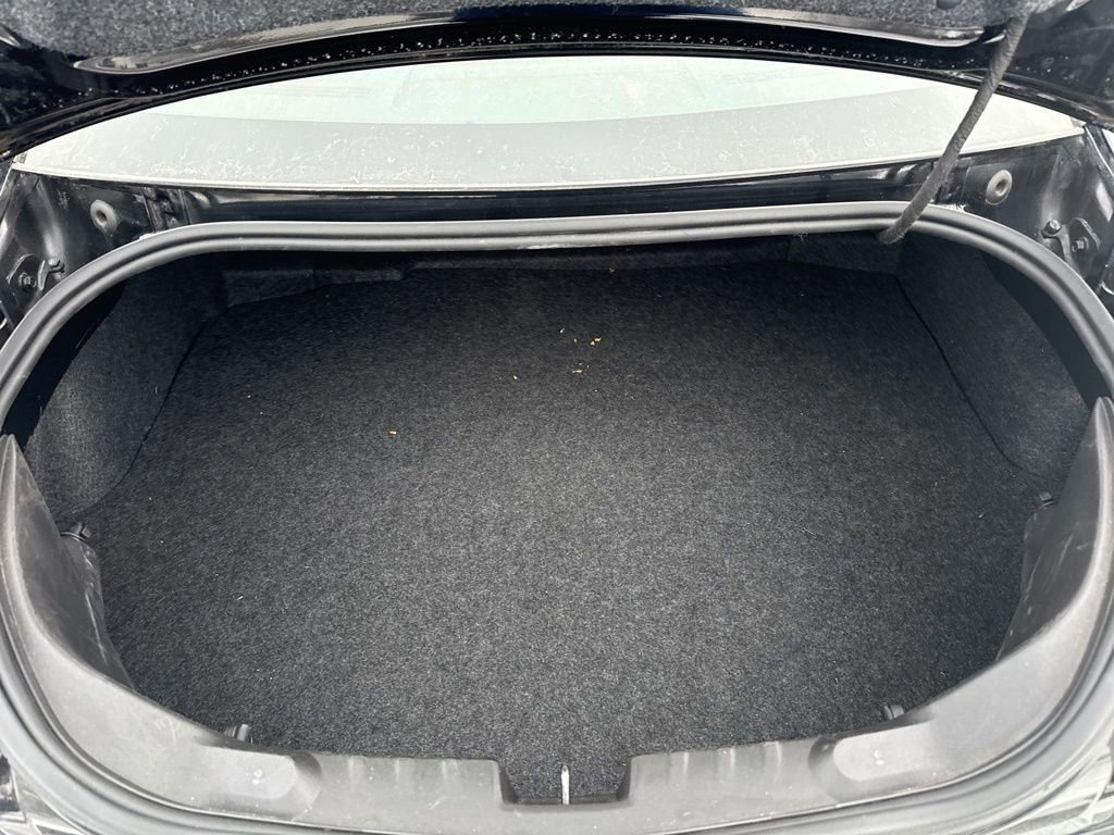 Used 2011 Chevrolet Camaro SS image 17