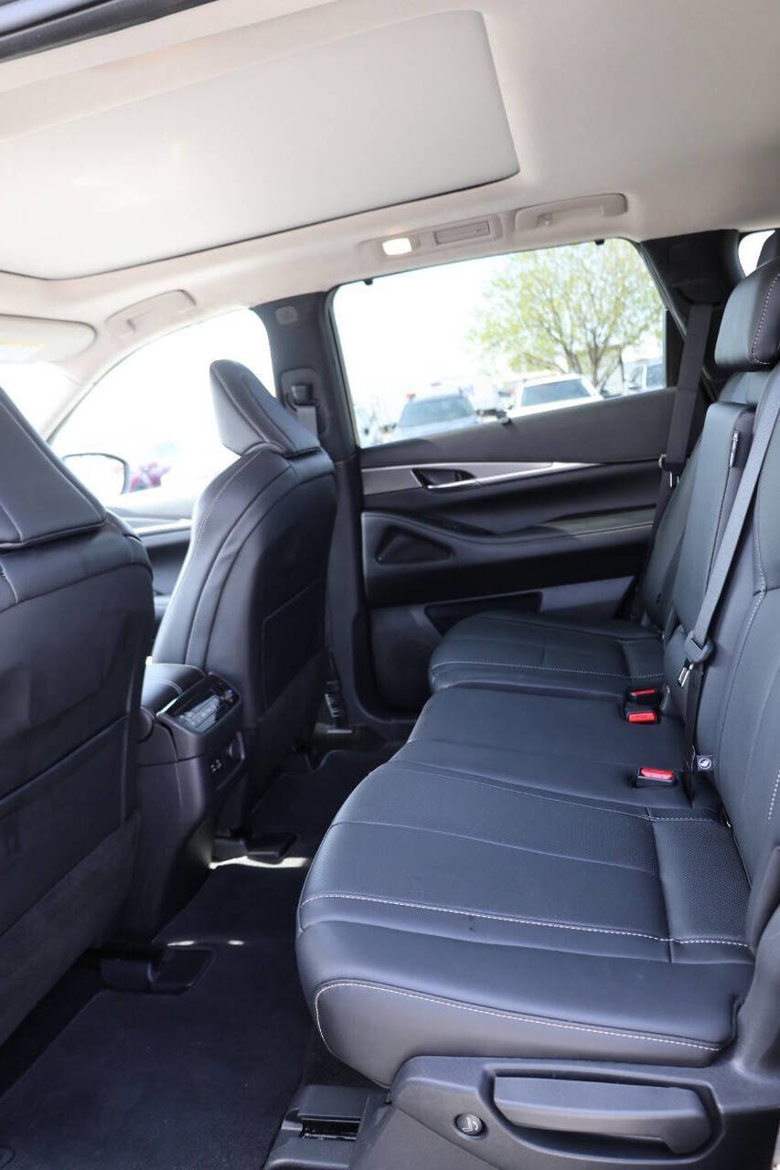 Used 2024 INFINITI QX60 Luxe image 18