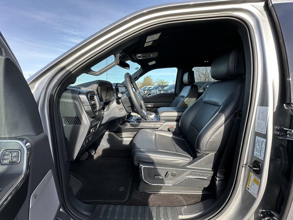 Used 2023 Ford F150 Lariat w/ Equipment Group 502A High image 2