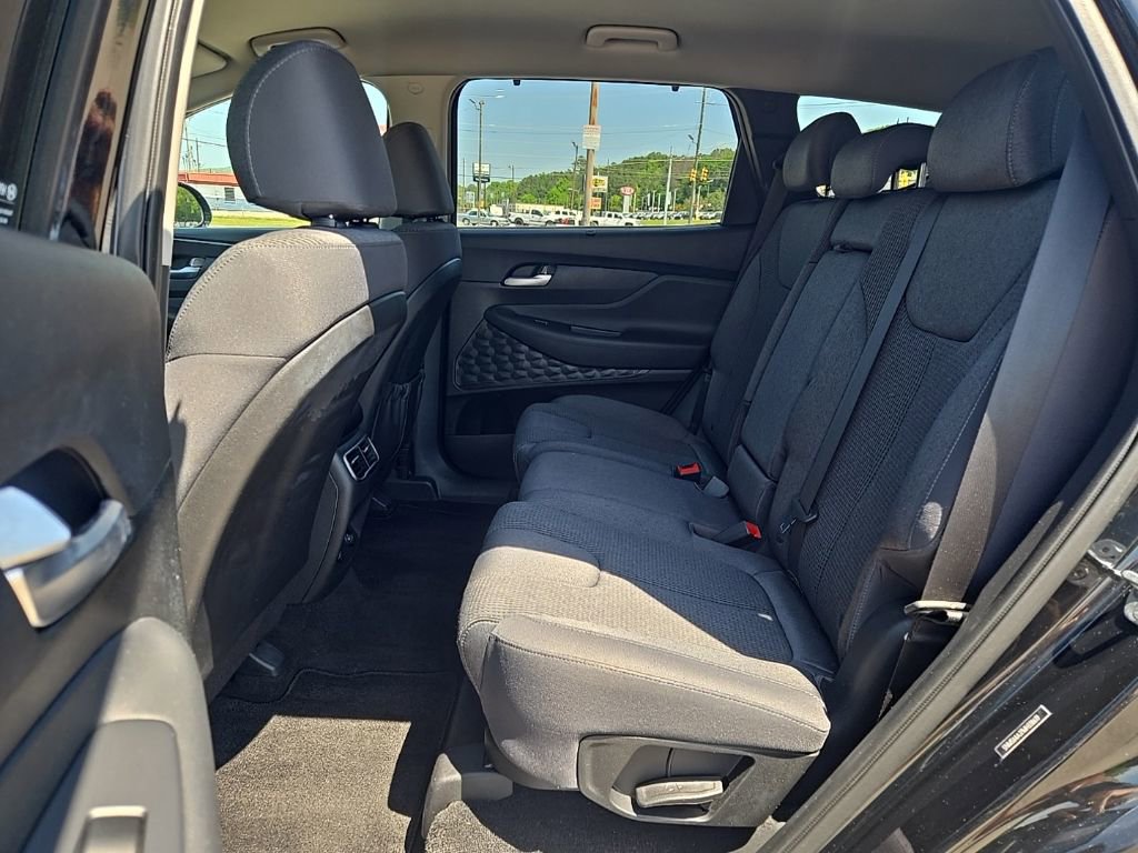Used 2021 Hyundai Santa Fe SEL w/ Convenience Package image 17